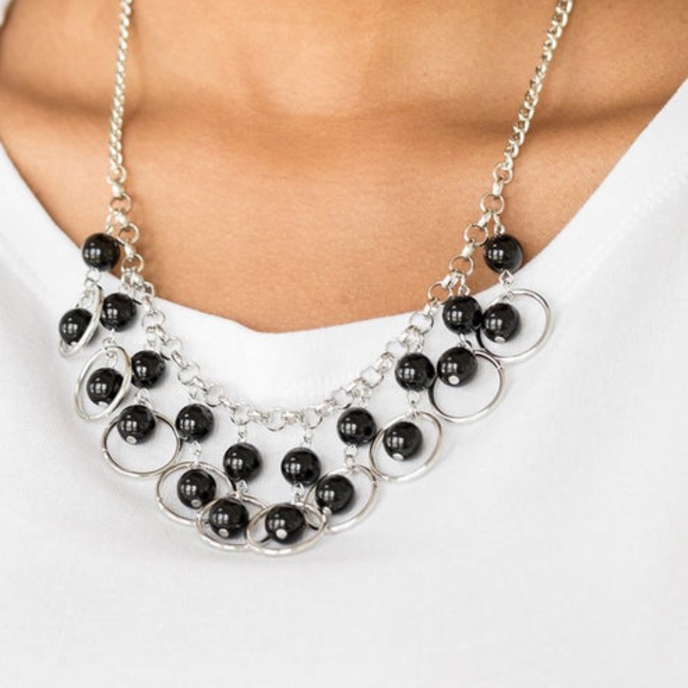 Really Rococo Black Necklace